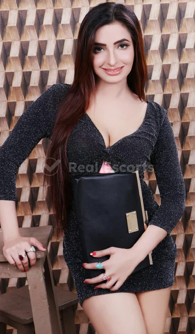 Dubai Escorts-SHANAY