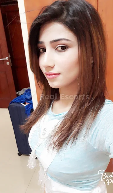 Mehak House Wife Escorts in Dubai