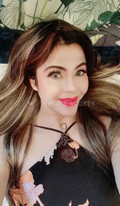 ASIAN HOT LADYBOY