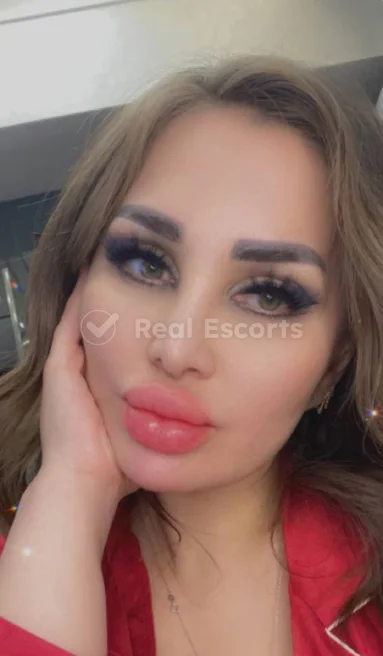 Milf Leyala