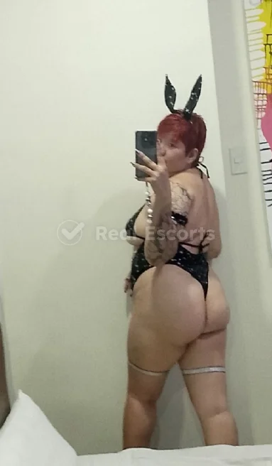 Carina Dixie