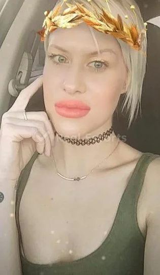 Daniellenaom